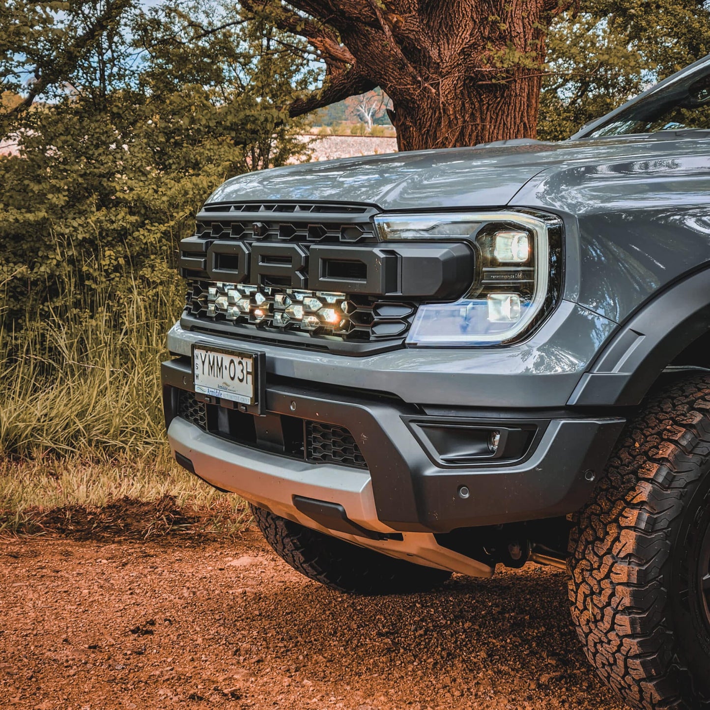 Next-Gen Ranger Raptor & Wildtrak Behind Grille Light Bar Kit