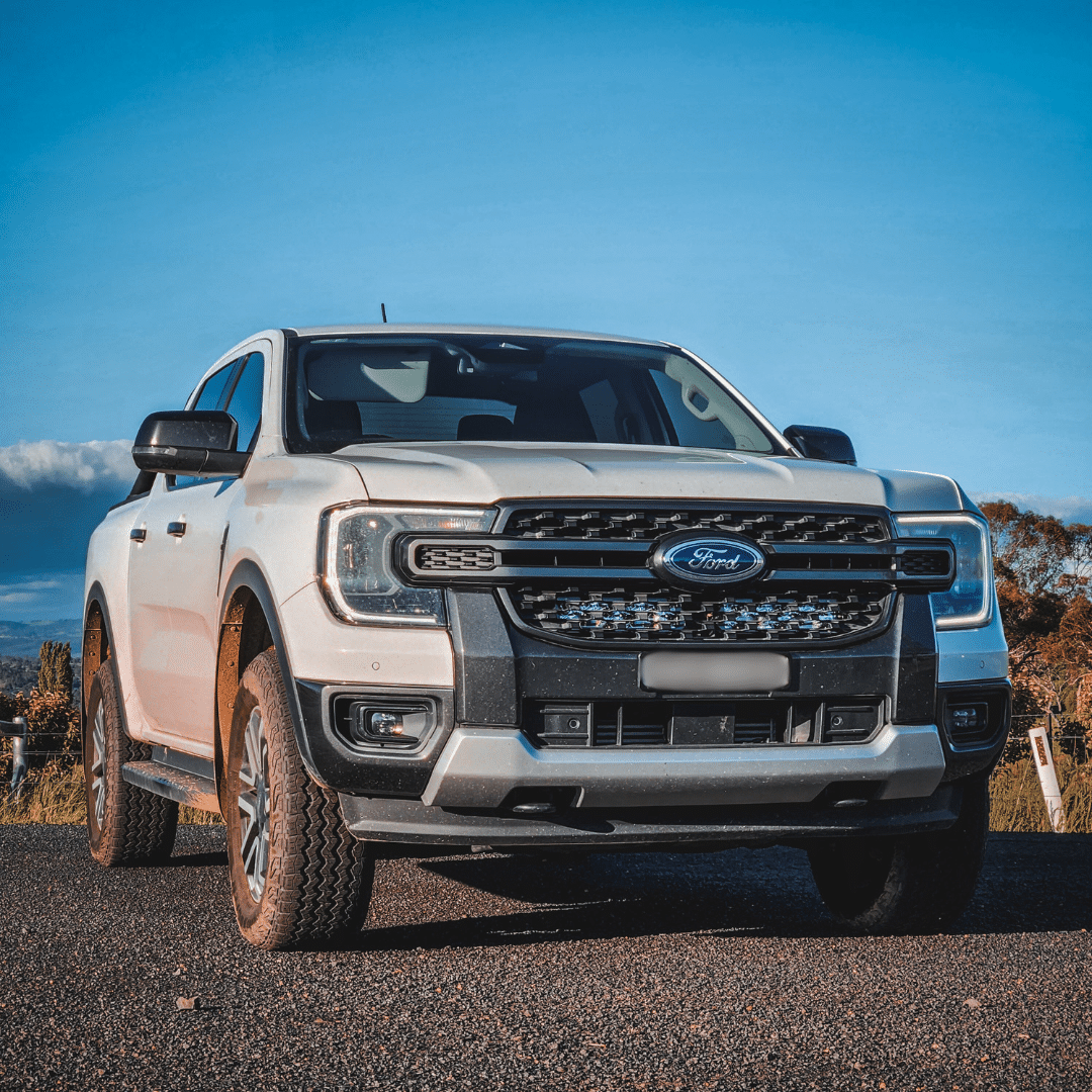 Ford Next-Gen Ranger Light Bar Behind Grille Kit