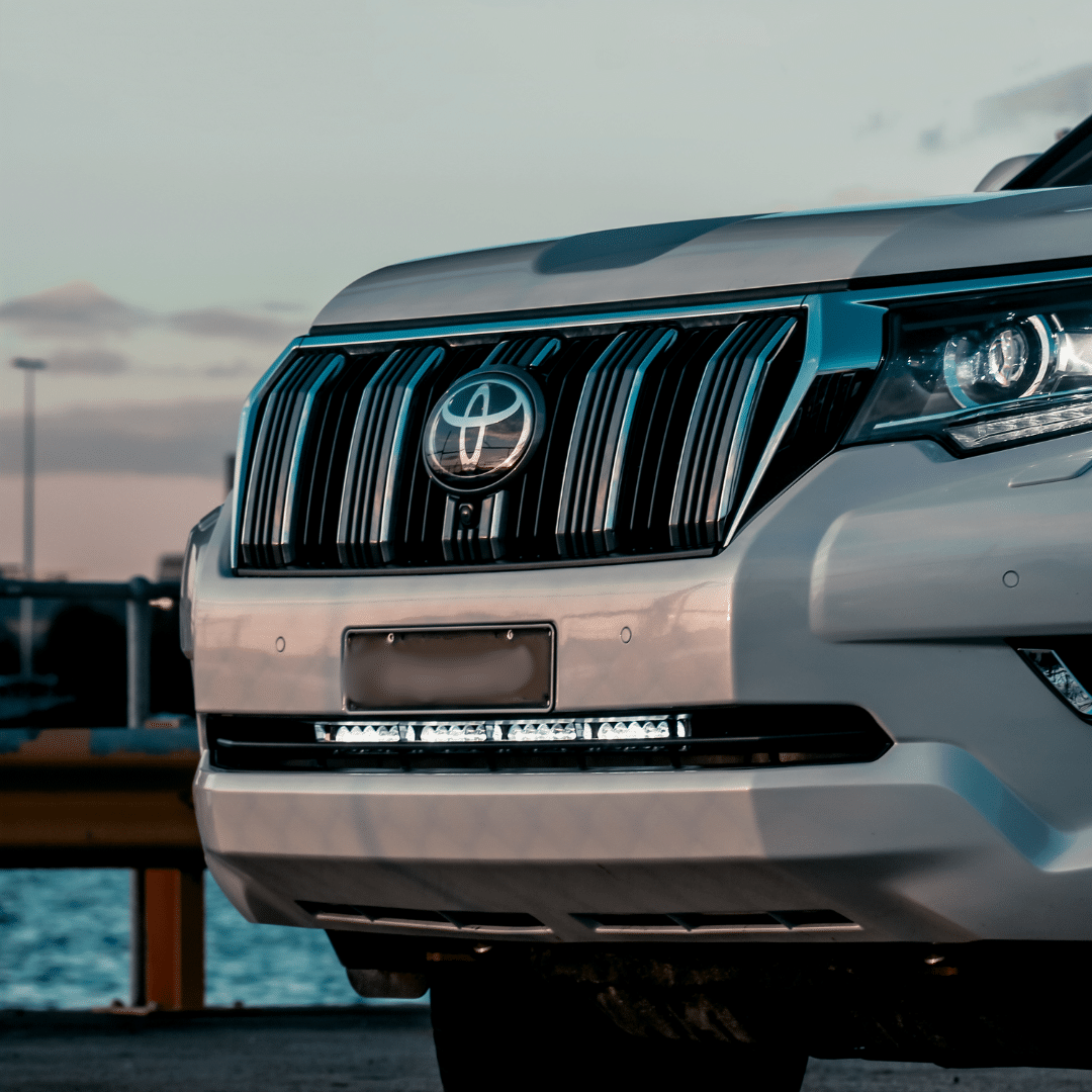 Toyota Prado 150 MY2018-2023 Land Cruiser Behind Grille Light Bar Kit